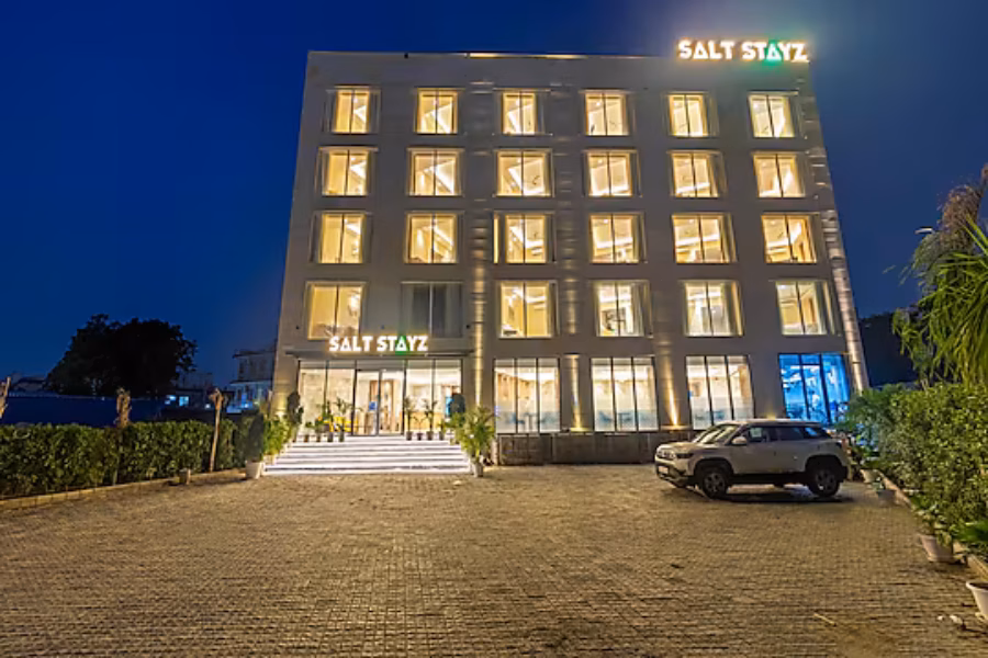 Saltstayz Premier Manesar Sector 86